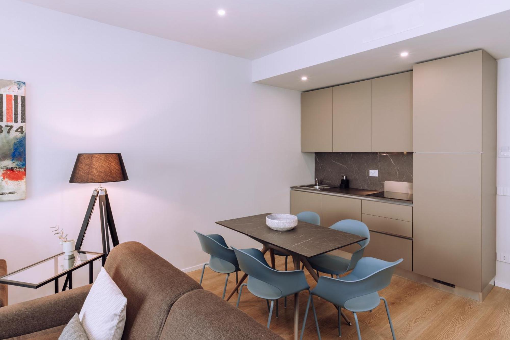 Ah Porticcioli Boutique Apartments San Felice del Benaco Bagian luar foto