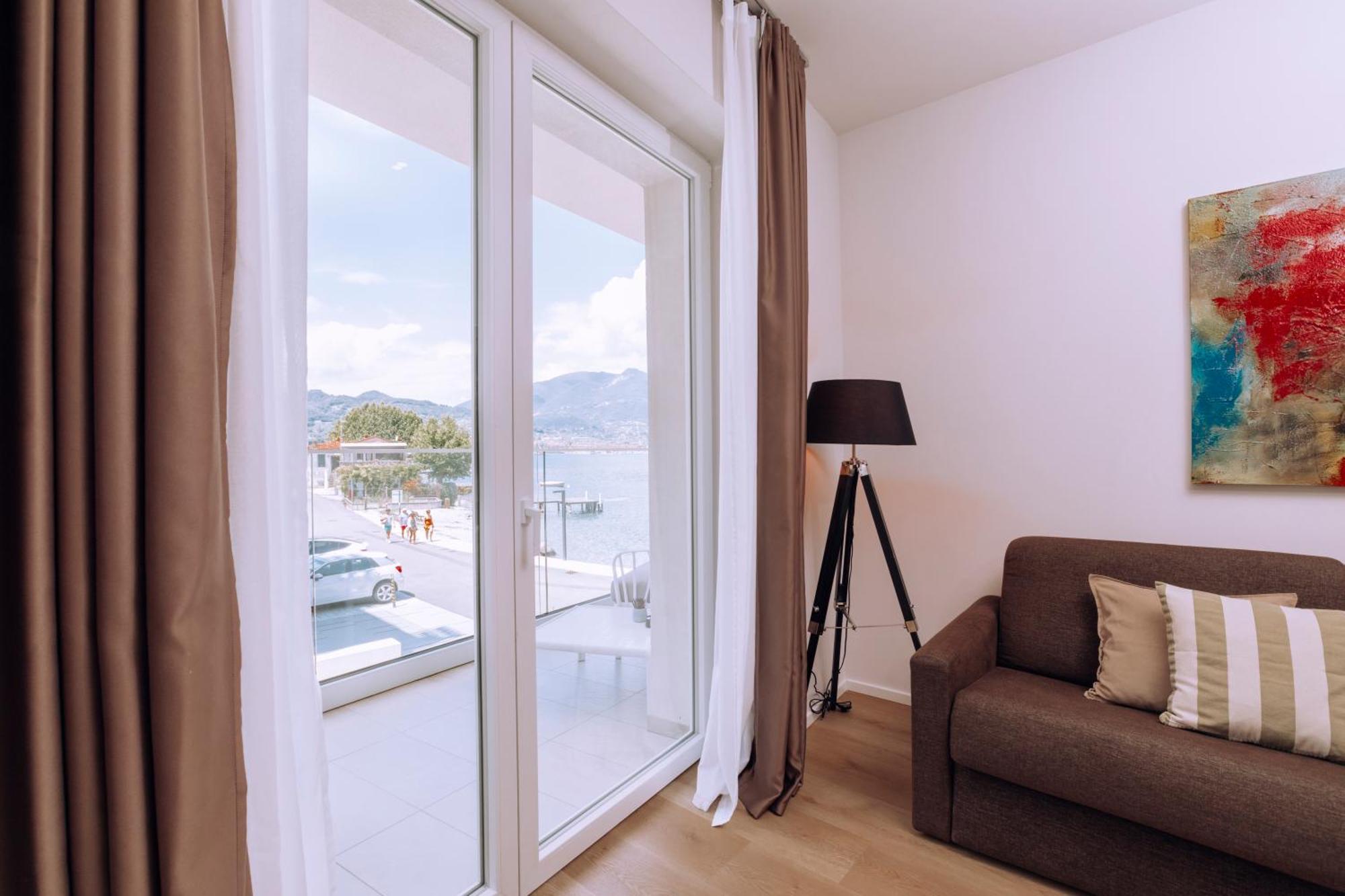 Ah Porticcioli Boutique Apartments San Felice del Benaco Bagian luar foto