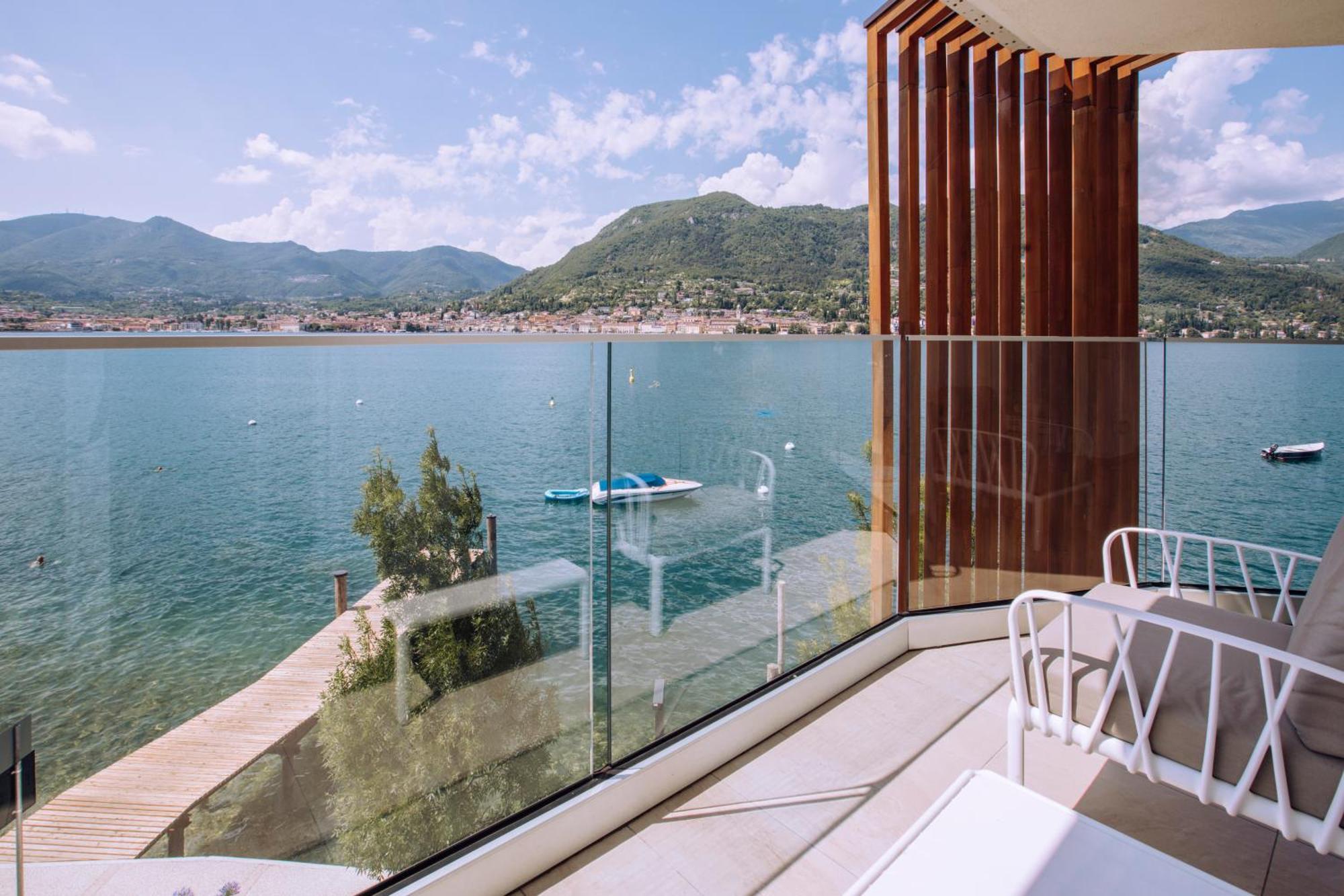 Ah Porticcioli Boutique Apartments San Felice del Benaco Bagian luar foto